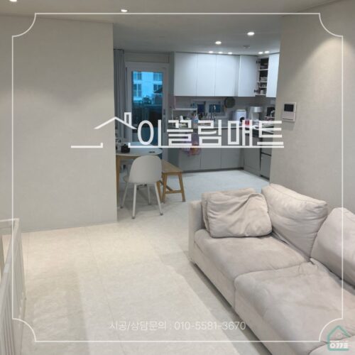 전라남도 순천시 도장길40, 율산에코지오아파트/ 32평 비확장/ 거실,복도,주방/ 화이트마블